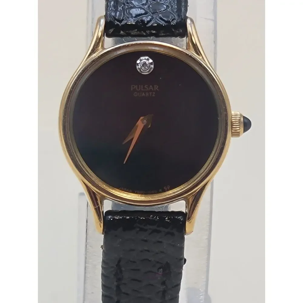 Pulsar Quarzt Women's Watch Y150-0150 Gold Tone Black Dial Diamond Accent Vtg